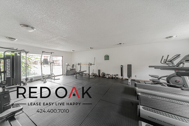 Building Photo - 3655 Artesia Blvd