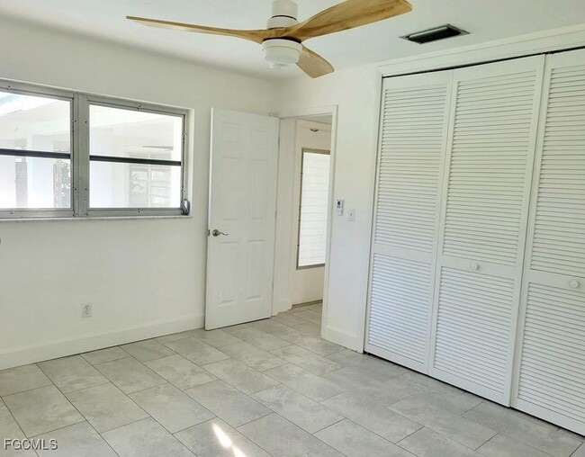 Building Photo - 204 El Dorado Pkwy W