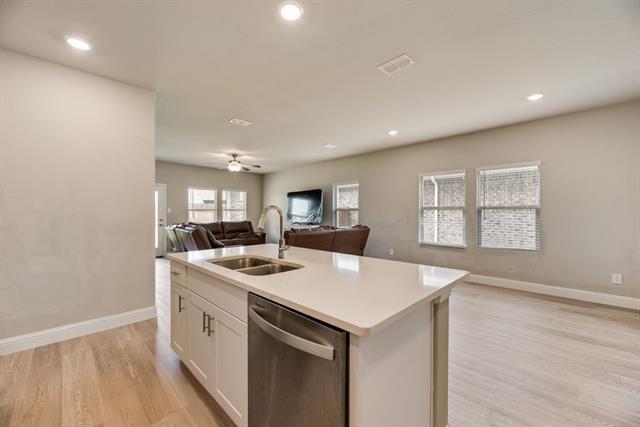 Building Photo - 605 Willet Dr