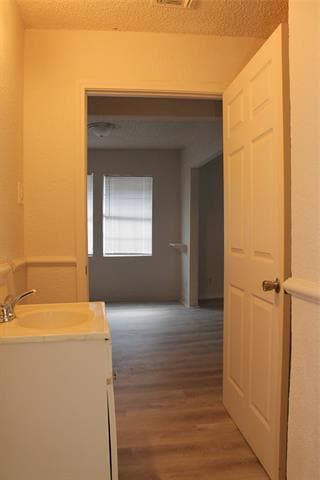 Building Photo - 531 W Spurgeon St
