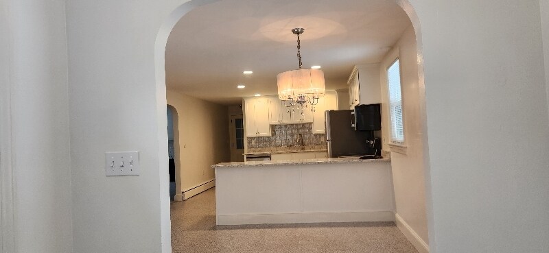 Building Photo - 34 Pond St