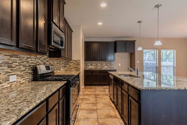 Building Photo - 8730 Poppy Hills