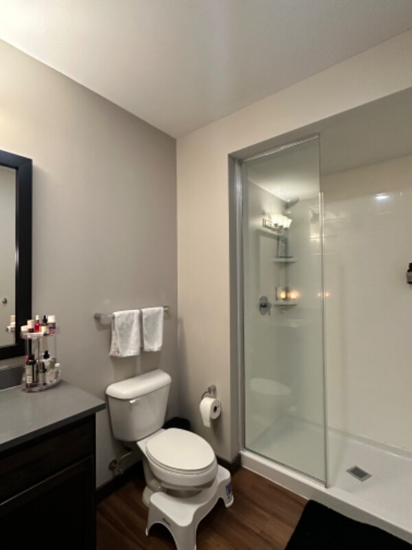 Building Photo - 6580 Longshore St