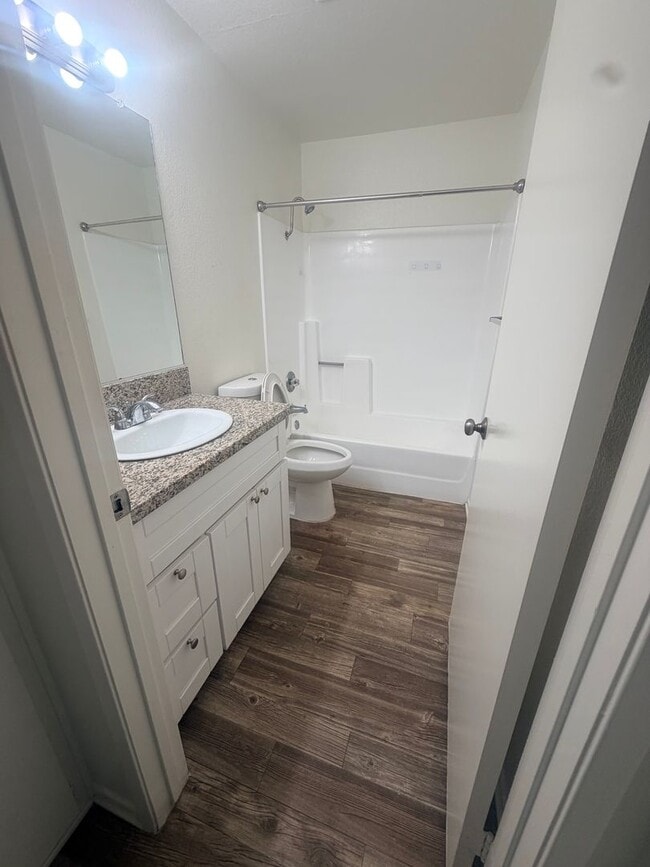 Building Photo - Palms Apartments San Marcos 2 bed 2 bath