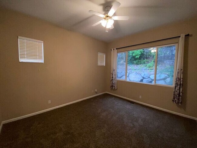 Building Photo - Near Disc Drive - Sparks Single Story 3 Bedroom House