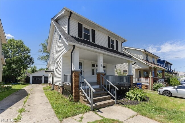Building Photo - 3790 W 116th St