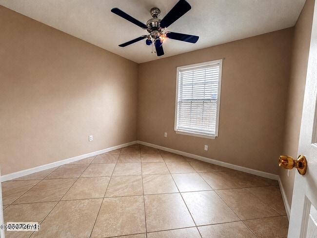 Building Photo - 7115 Brandywine Dr