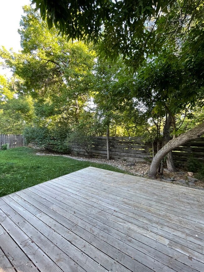 Building Photo - Lovely 3 BED / 2 BATH family home in Parkside neighborhood!
