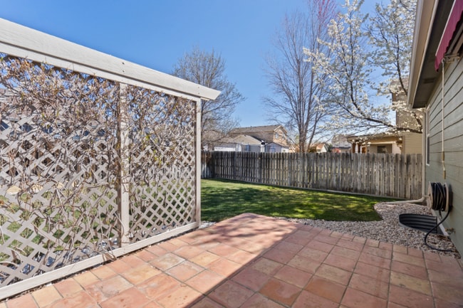 Building Photo - 304 Hemlock Dr