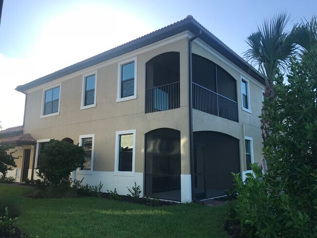 back side view - 26141 Palace Ln