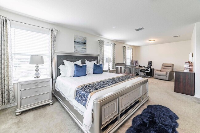 Primary Photo - 1224 Euless Ln