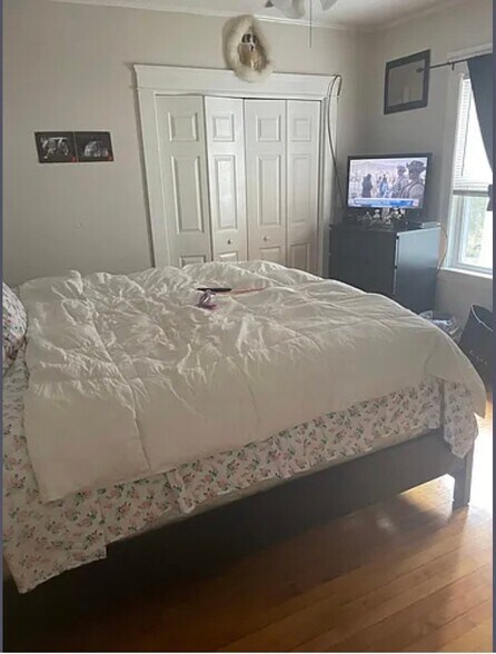 Building Photo - 34 Marble St