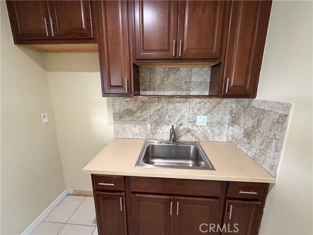 Building Photo - 2227 E Westport Dr