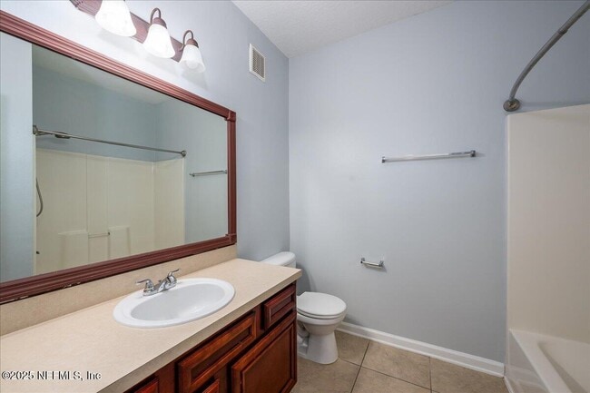 Building Photo - 8227 Lobster Bay Ct