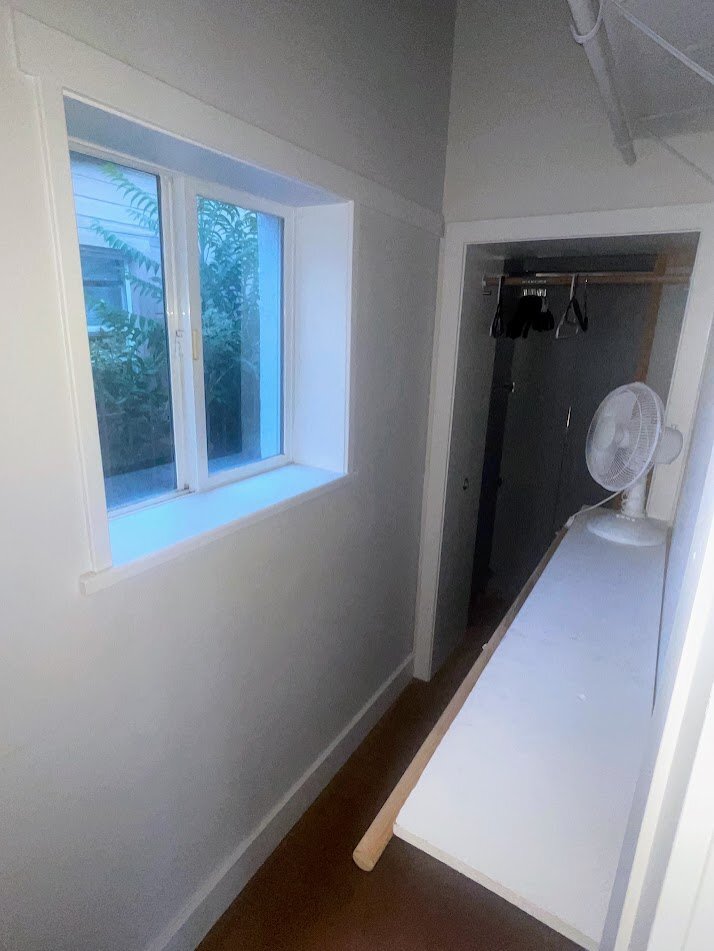 Building Photo - 819 E 300 S