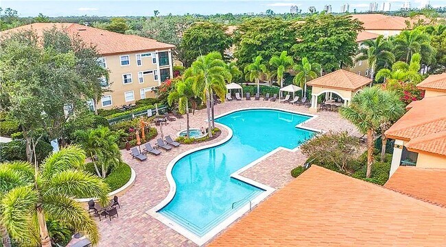 Building Photo - 8851 Colonnades Ct W