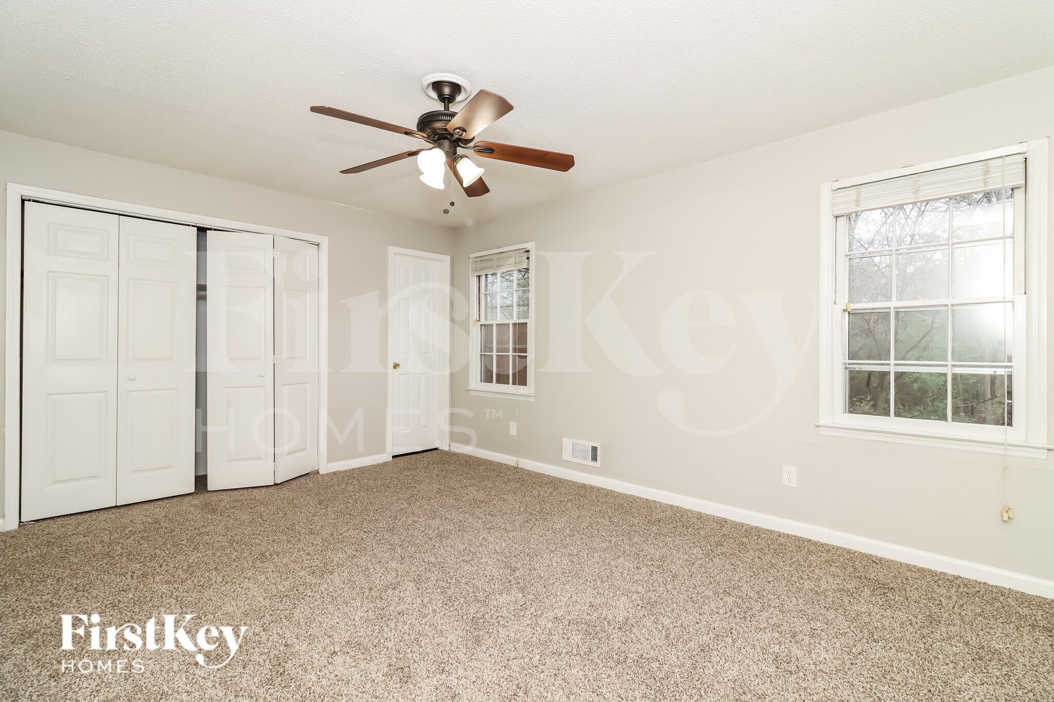 Building Photo - 1570 Sprayberry Dr