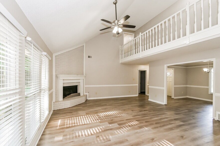 Building Photo - 7653 Dexter Run Cir