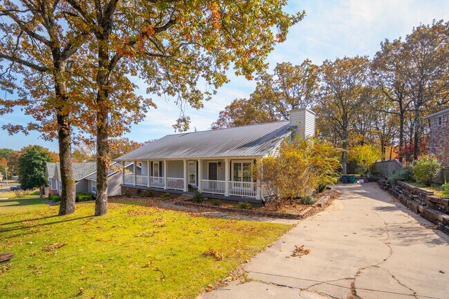 Building Photo - Adorable 3 Bedroom Sherwood Home