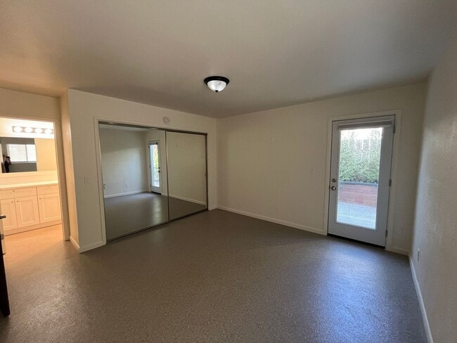Building Photo - 110 Cuyama Ave