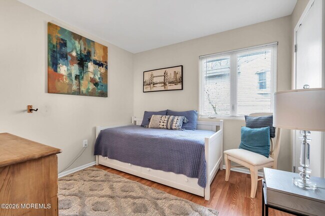 Building Photo - 658 Driftwood Pl