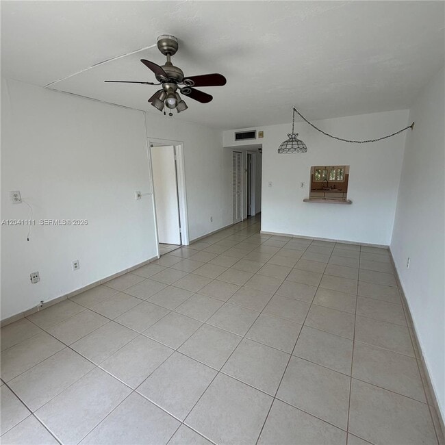 Building Photo - 7505 SW 82nd St