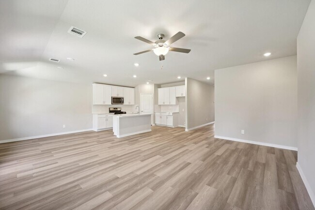 Primary Photo - 2209 Dunbar Dr