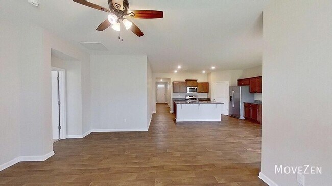 Building Photo - 22 Crestwood Pnes Trl