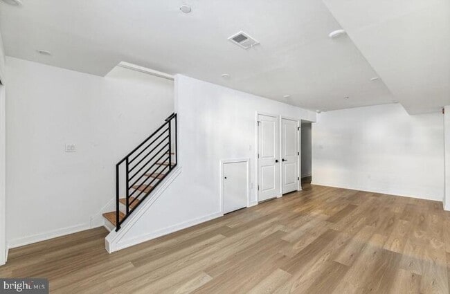 Building Photo - 1123 S 20th St