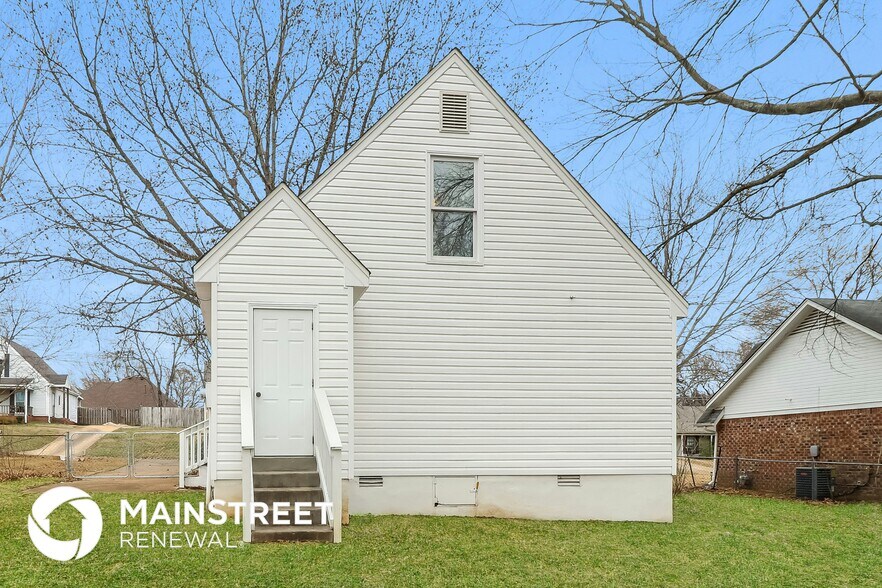 Building Photo - 4250 Bethel Rd