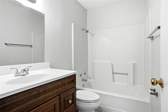 Building Photo - 701 Wolftrap Dr