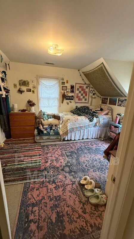 Building Photo - 505 N Greensboro St