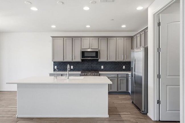 Building Photo - 9737 E Copper Glance Trl