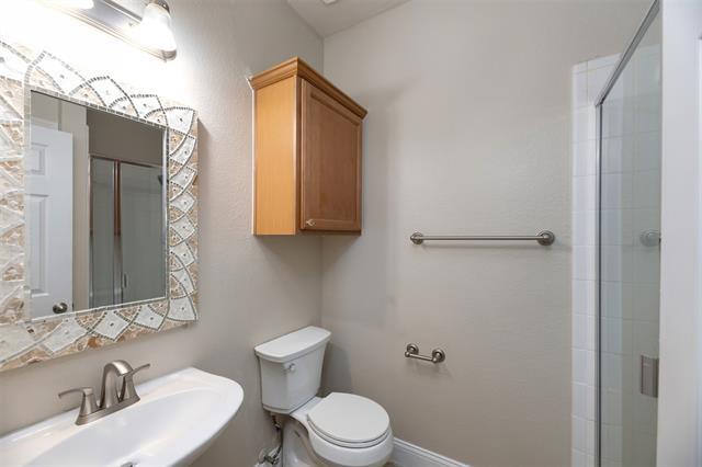 Building Photo - 9971 Knoll Trace Way