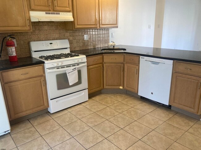 Building Photo - 4520 Concord Pl