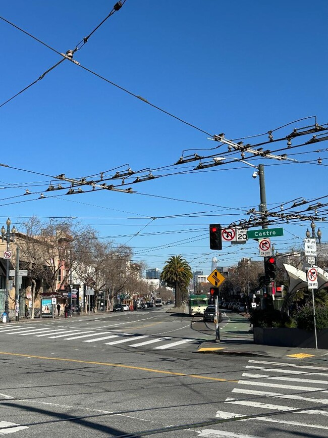 Building Photo - 328-332 Castro Street - 330B