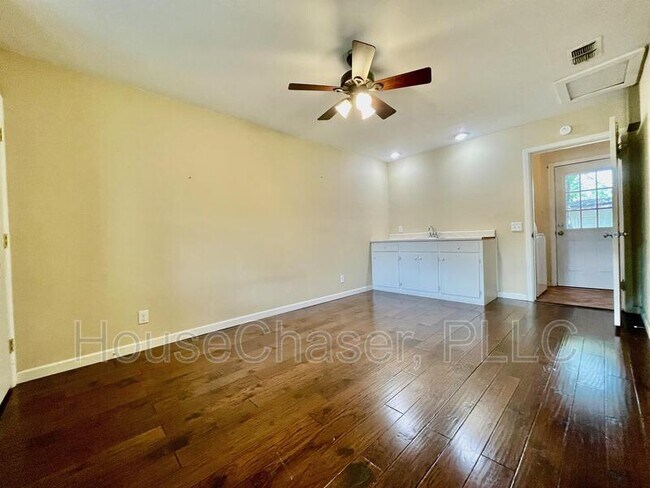 Building Photo - 4816 15th St