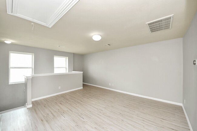 Building Photo - 7515 Morgan Ranch Tr