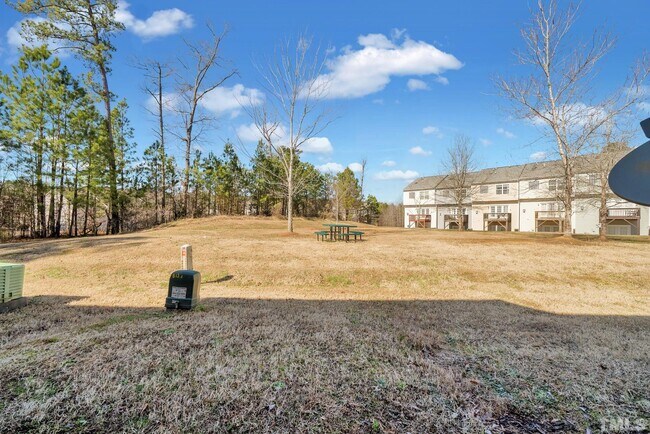 Building Photo - 3007 Courtney Creek Blvd