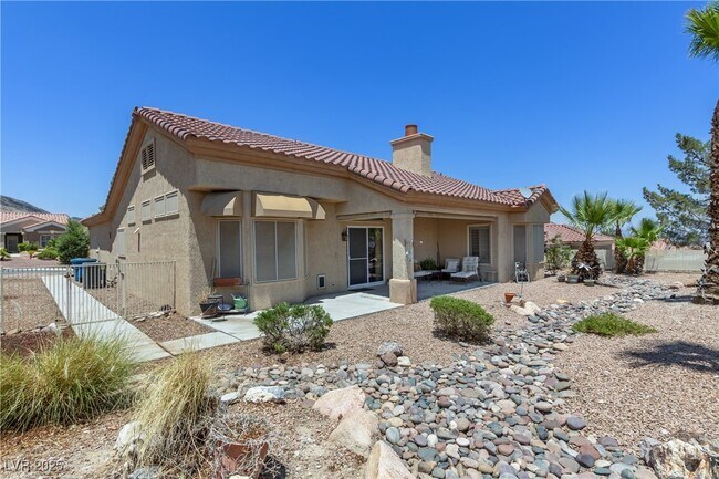 Primary Photo - 10509 Back Plains Dr