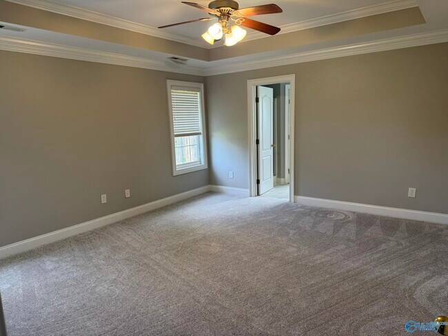 Building Photo - 16774 Mulberry Ln