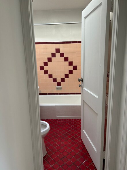 Building Photo - 7508 Thouron Ave