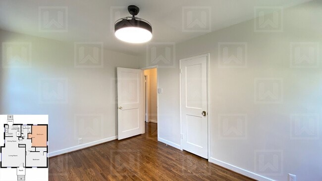 Building Photo - 2 Bedroom Condo at Mountain Brook Village