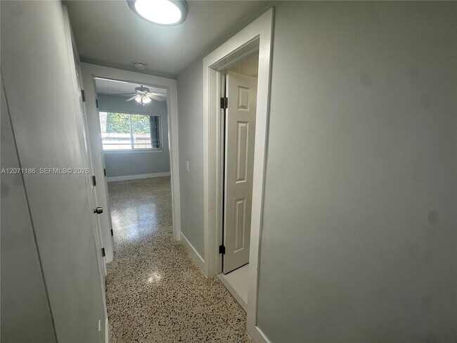 Building Photo - 836 81st St