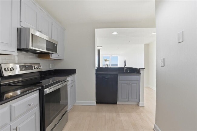 Building Photo - 350 Revere Beach Blvd