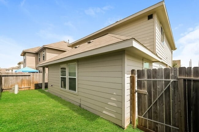 Building Photo - 18603 Bell Ravine Dr