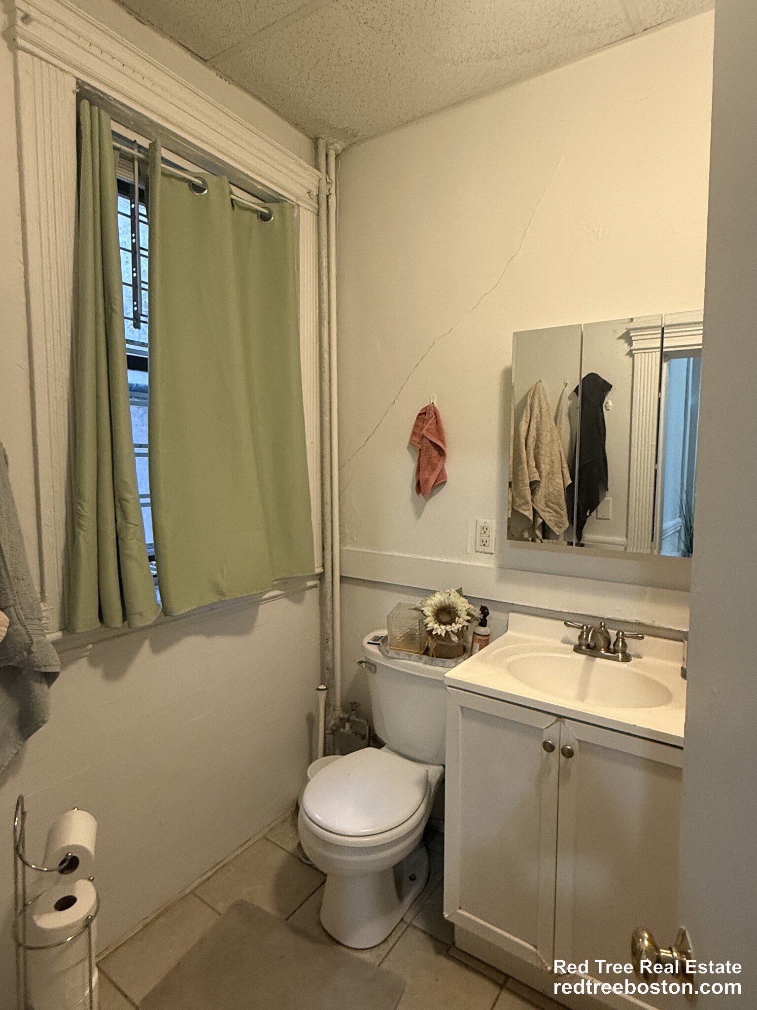 Building Photo - 238 Hemenway St