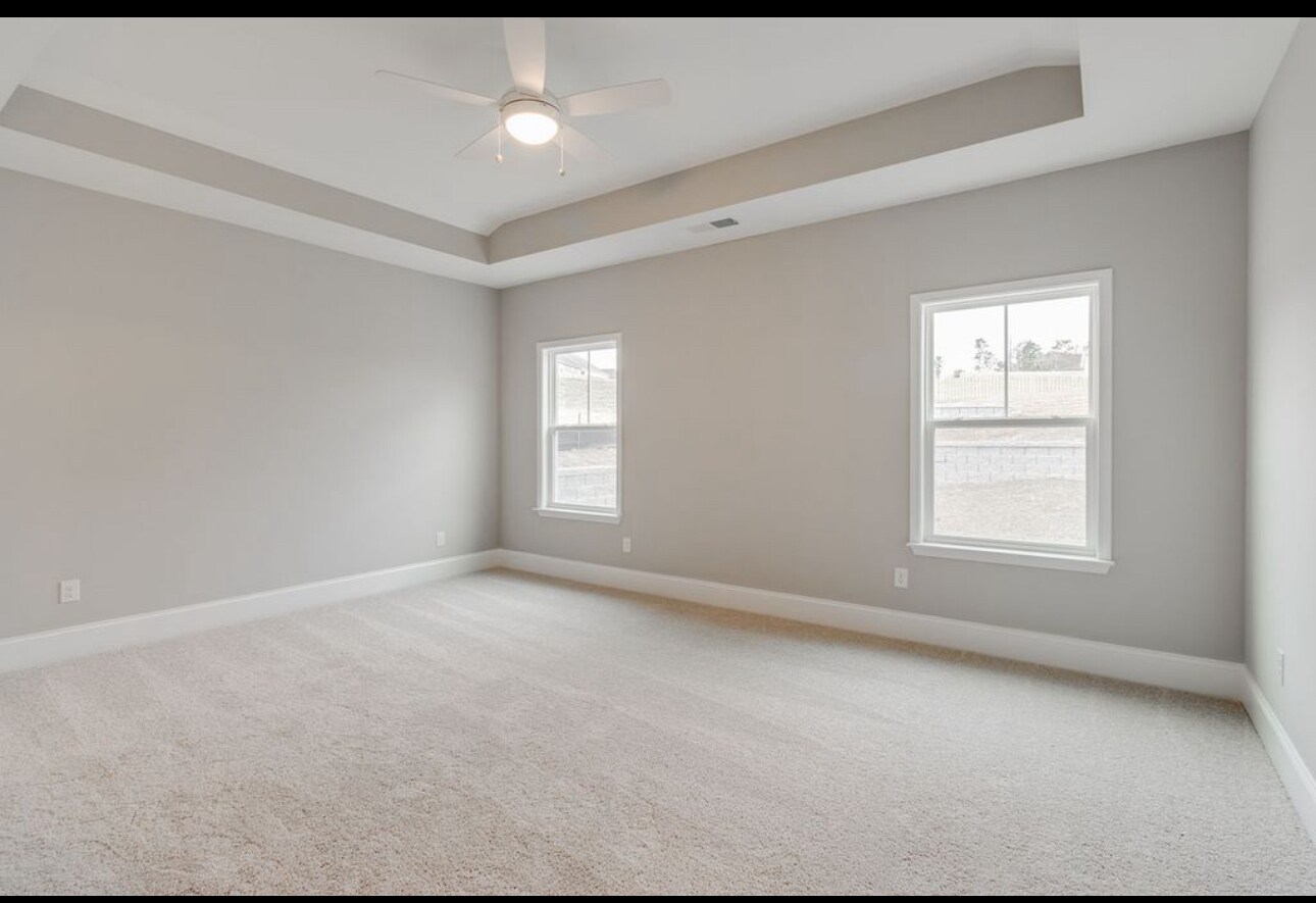 Building Photo - 5001 Lincoln Reece Ln