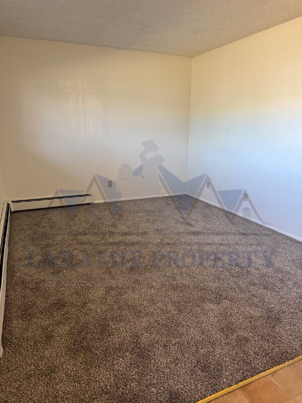 Building Photo - 706 Downey St