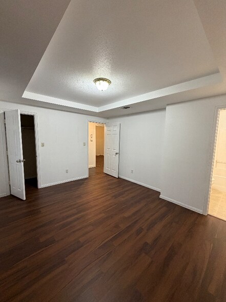 Building Photo - 5244 Toro Bravo Dr